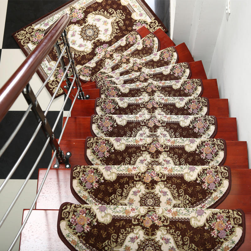 Ladder Toss Set - 13 Piece Set of Non-slip Stair