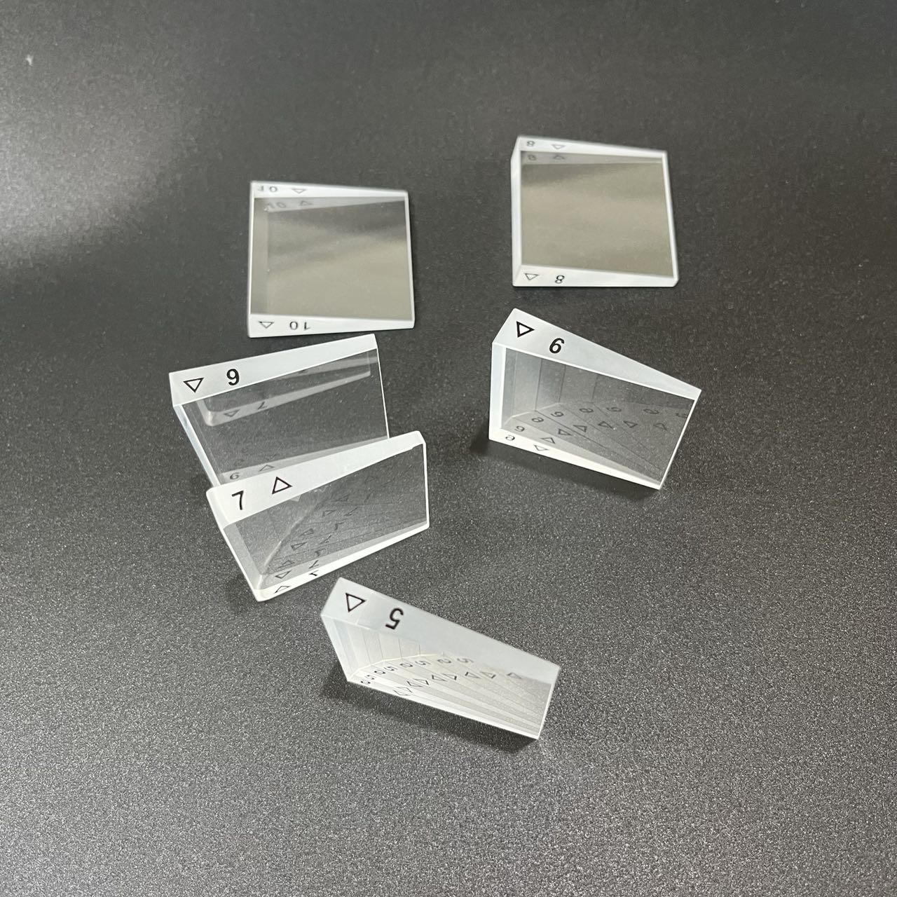 Wedge Prism Stair Optical Tria - огляд і ціна Ladder Toss Set
