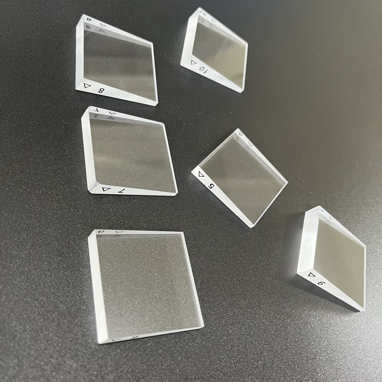 Wedge Prism Stair Optical Tria - огляд і ціна Ladder Toss Set
